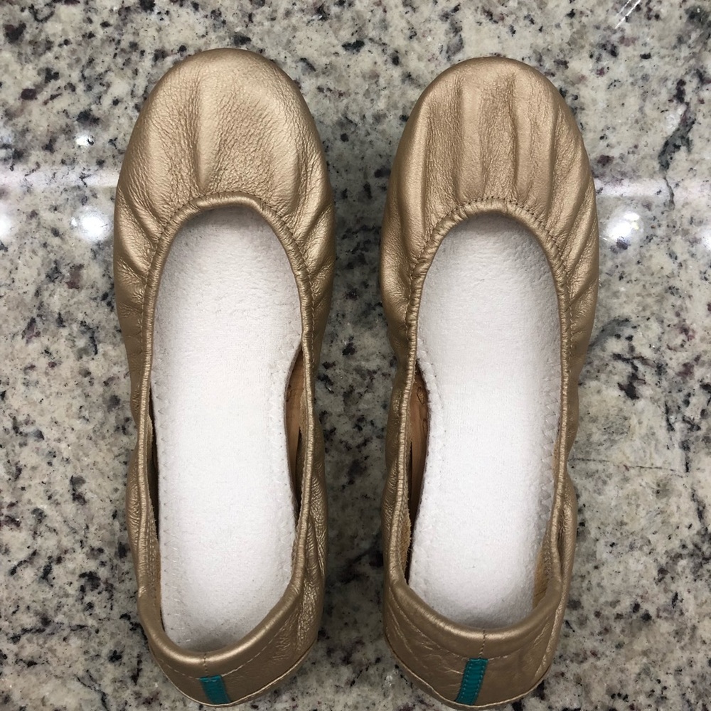 2019 Champagne Tieks 9